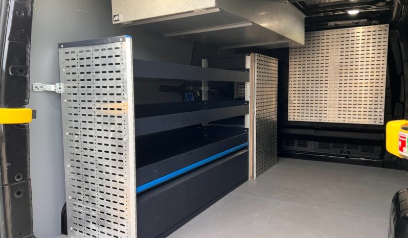 
								Ford Transit Custom 300L 2,0 TDCi 130 Trend aut. full									