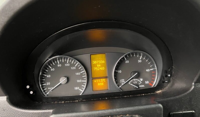 
								Mercedes Sprinter 316 2,2 CDi R3 Kassevogn aut. 5d full									