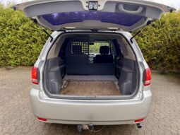 
										Toyota Sportsvan 2,0 VVT-i 5d full									