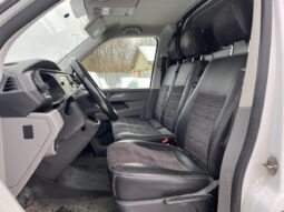 
										VW Transporter 2,0 TDi 150 DSG lang full									