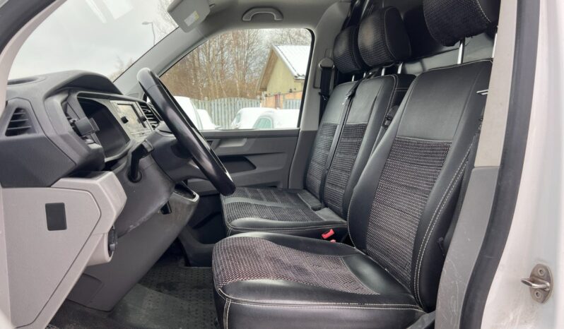 
								VW Transporter 2,0 TDi 150 DSG lang full									