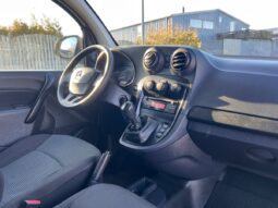 
										Mercedes Citan 109 1,5 CDi Kassevogn L full									