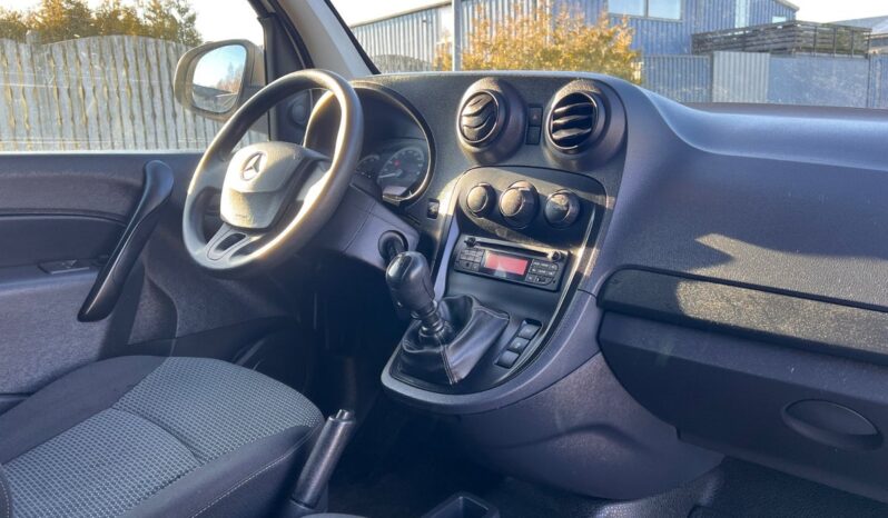 
								Mercedes Citan 109 1,5 CDi Kassevogn L full									