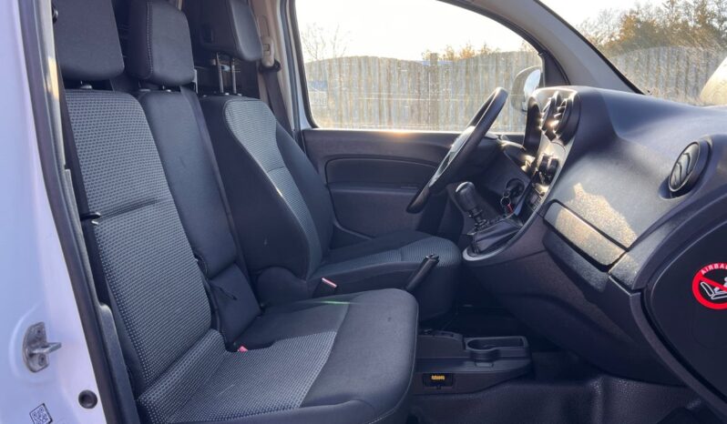 
								Mercedes Citan 109 1,5 CDi Kassevogn L full									