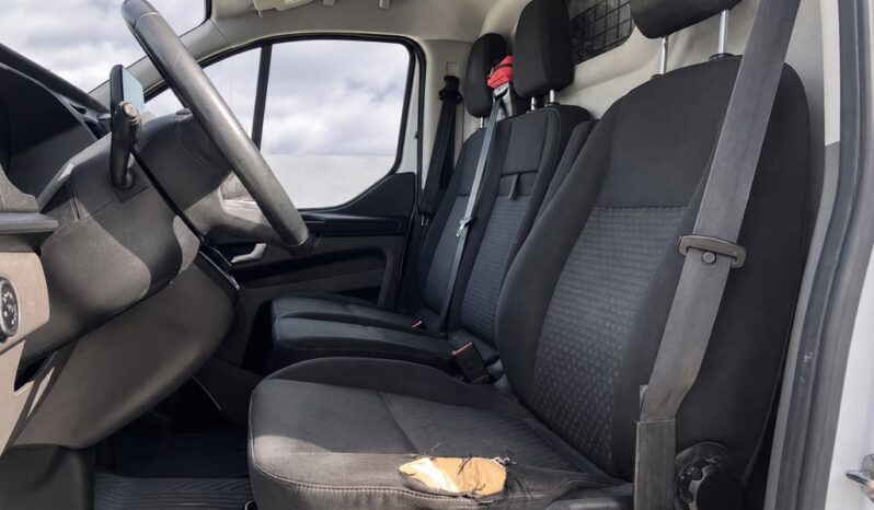 
								Ford Transit Custom 300 L2 2,0 TDCi 130 Trend aut. full									